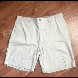 Men’s khaki shorts sz 38 waist